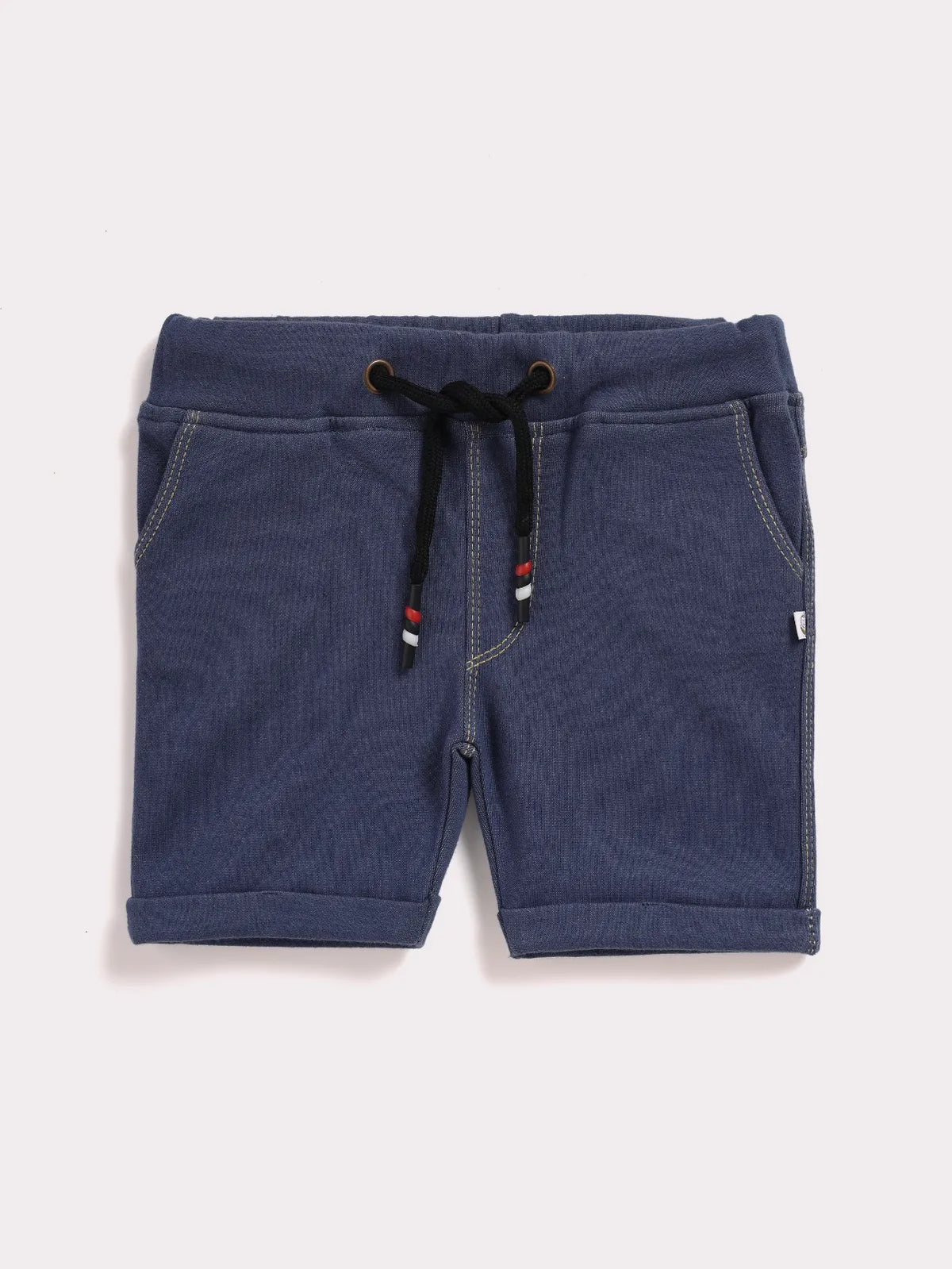 DENIM SHORTS & TEE