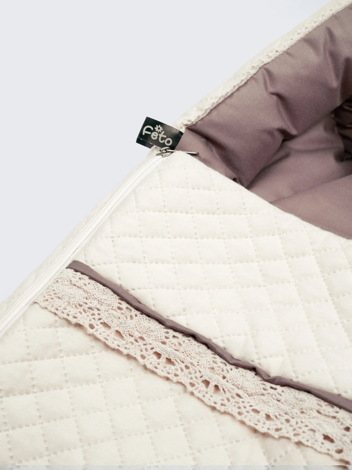 Baby Carry Nest – Quilted Cream Beige Soft Newborn Sleeping Bag