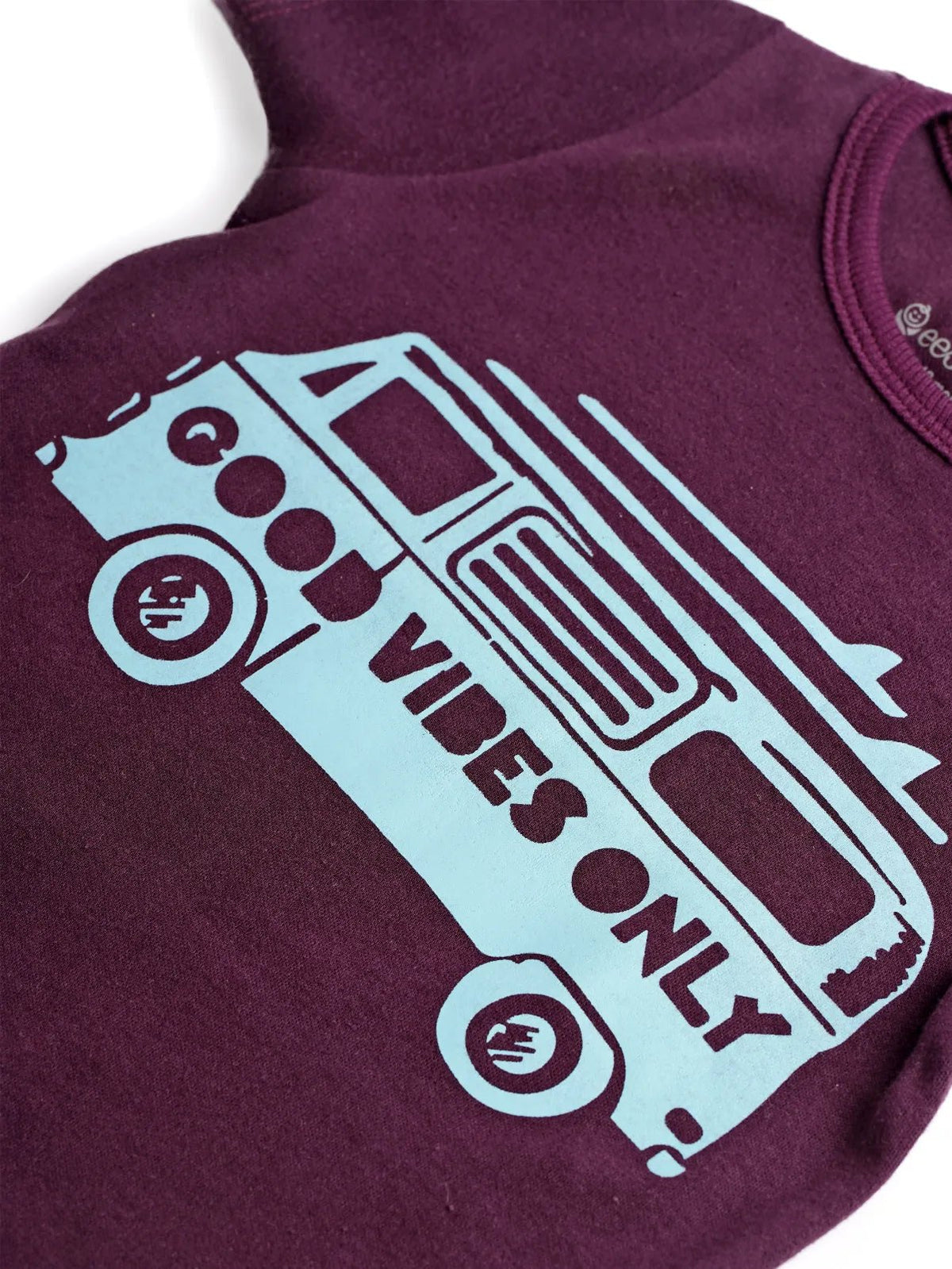 Half sleeve brown graphic t-shirt for baby