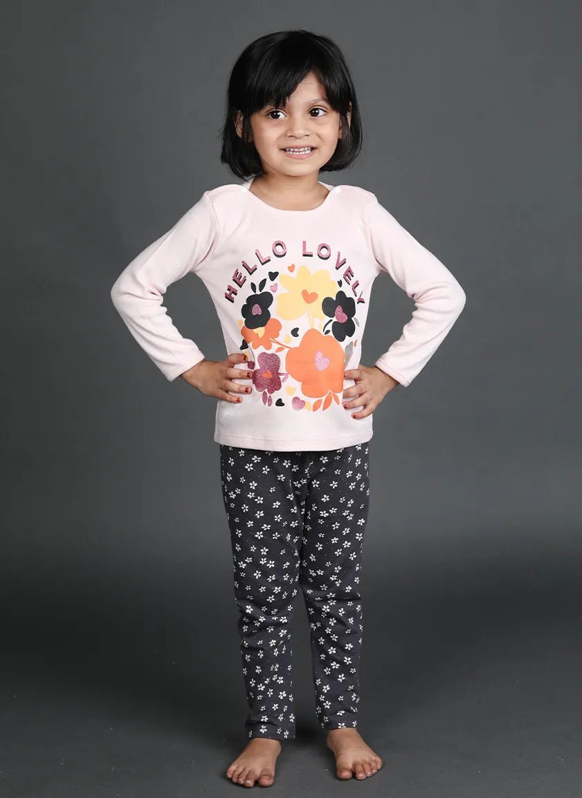 Flower pattern in black  leggings  for baby girl