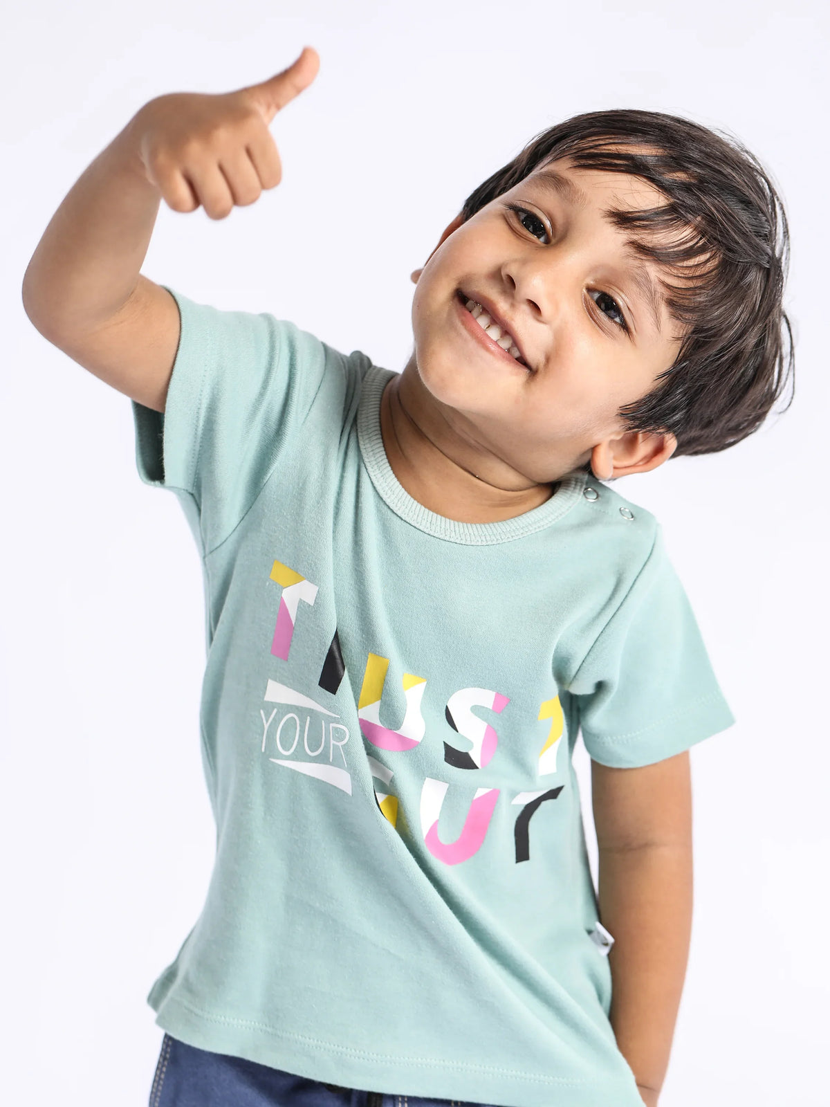 Half-sleeve cyan graphic t-shirt for baby