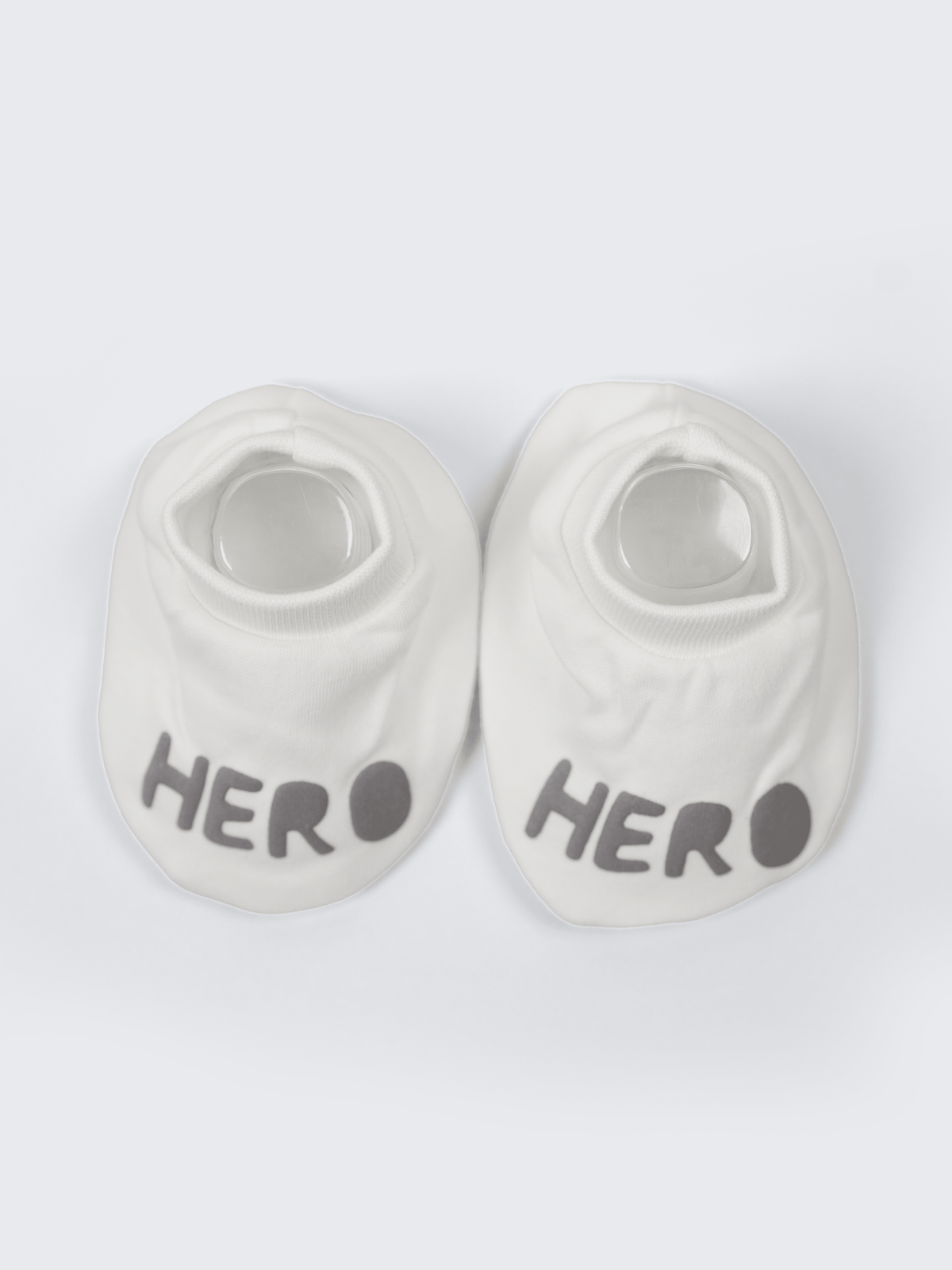 Baby Cap, Mittens & Booties Set – Polka Dot Hero