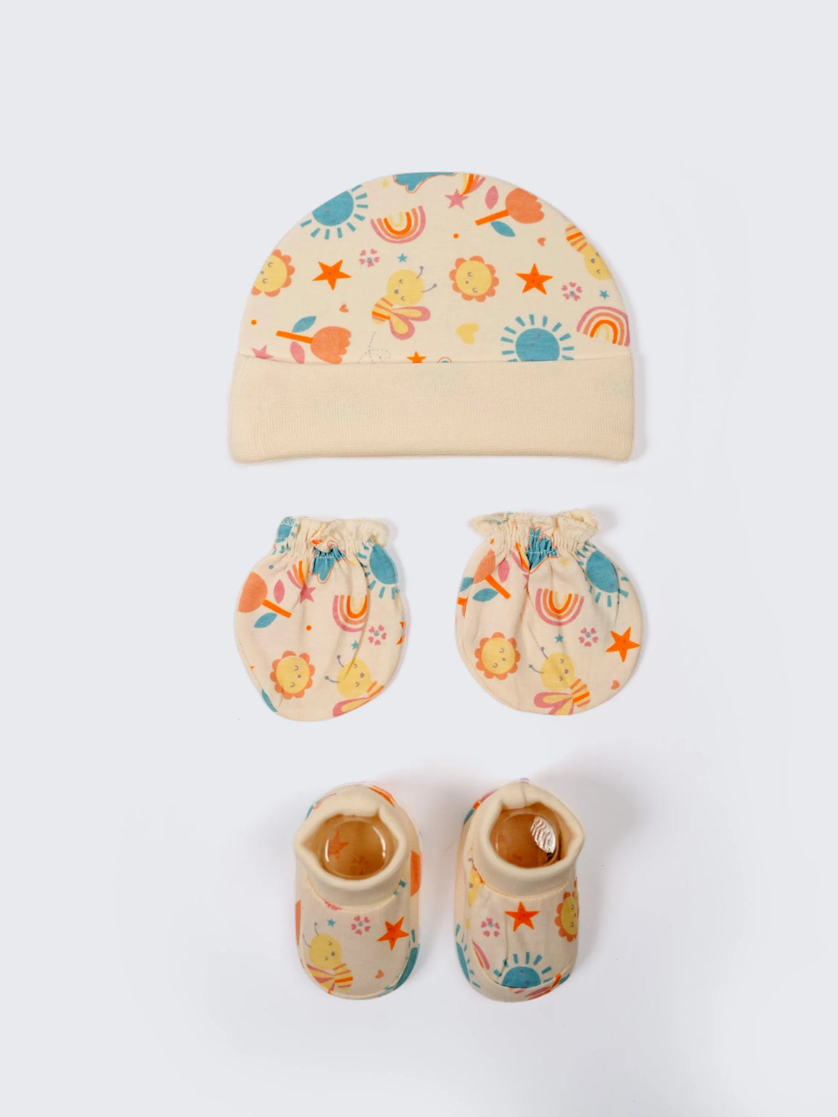 Newborn Cap, Mittens & Booties Set – Cream Print