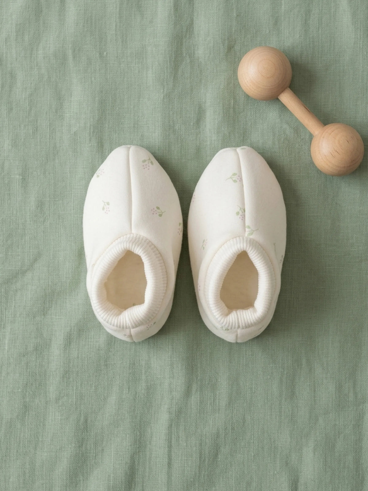 Baby Cotton Booties Soft Cream Floral Print - 0-3 Months