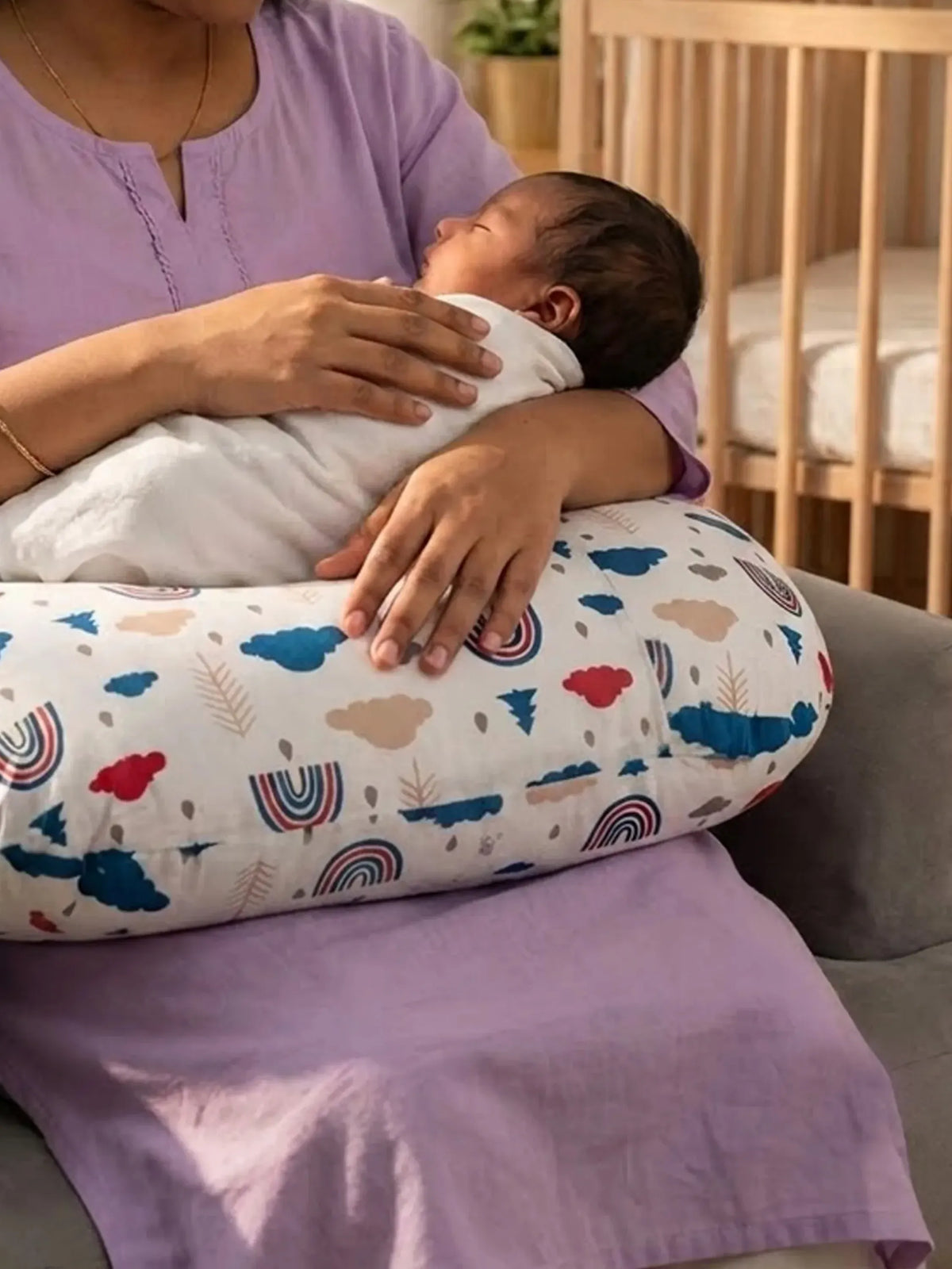 Baby Feeding Pillow - Blue & White