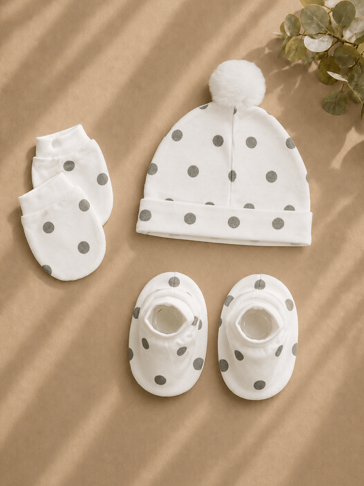 Baby Cap, Mittens & Booties Set – Grey Polka Dot