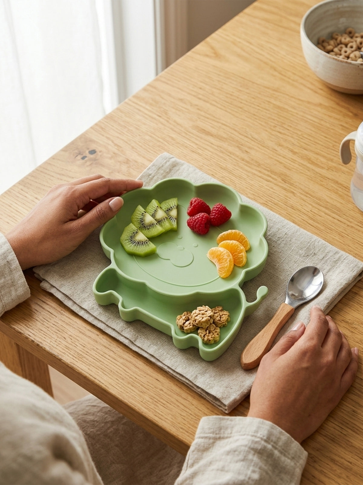 Silicone Dinner Plate - BPA-Free Baby Feeding Plate
