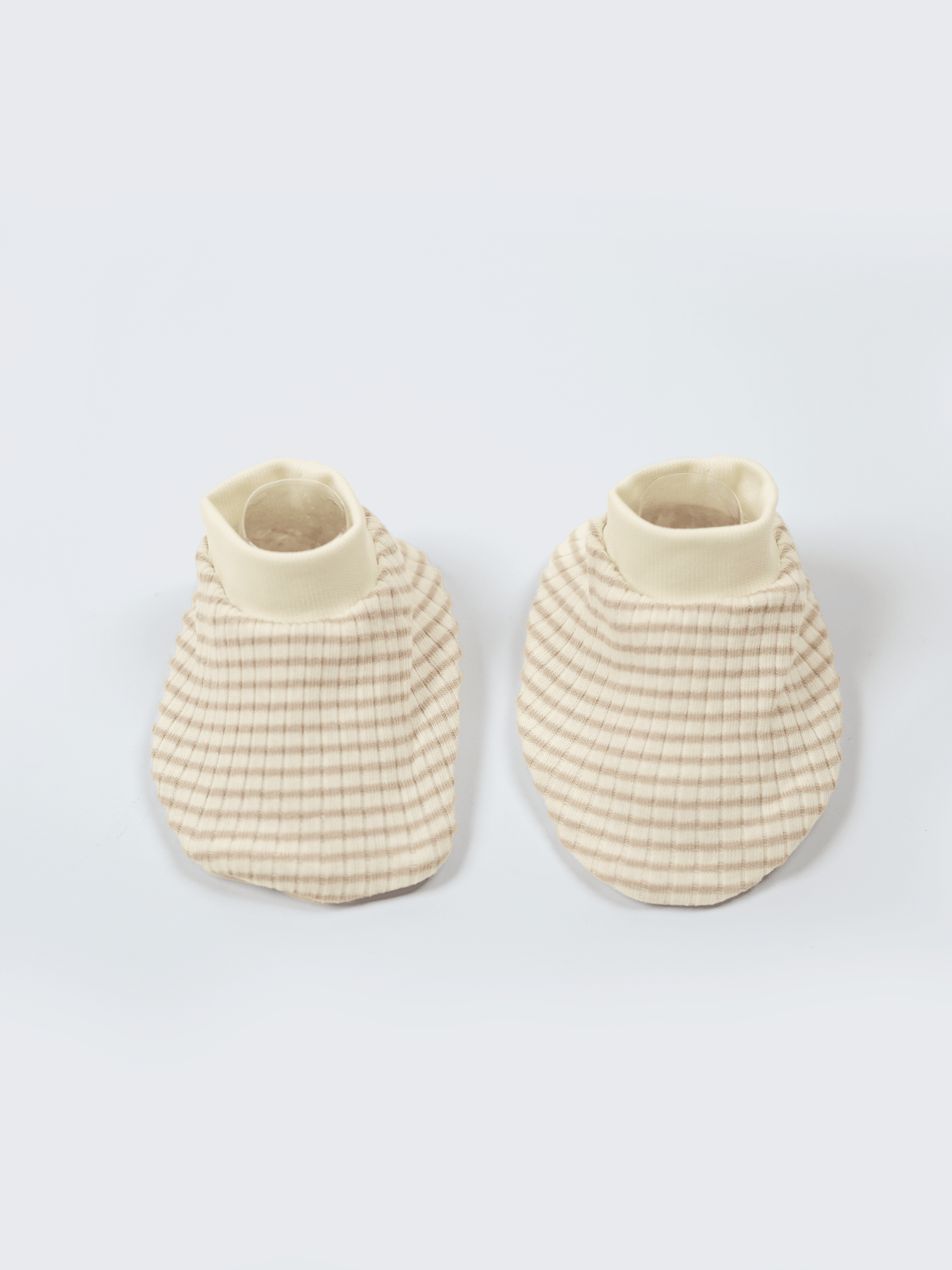 Newborn Cap, Mittens & Booties Set – Dinosaur Print