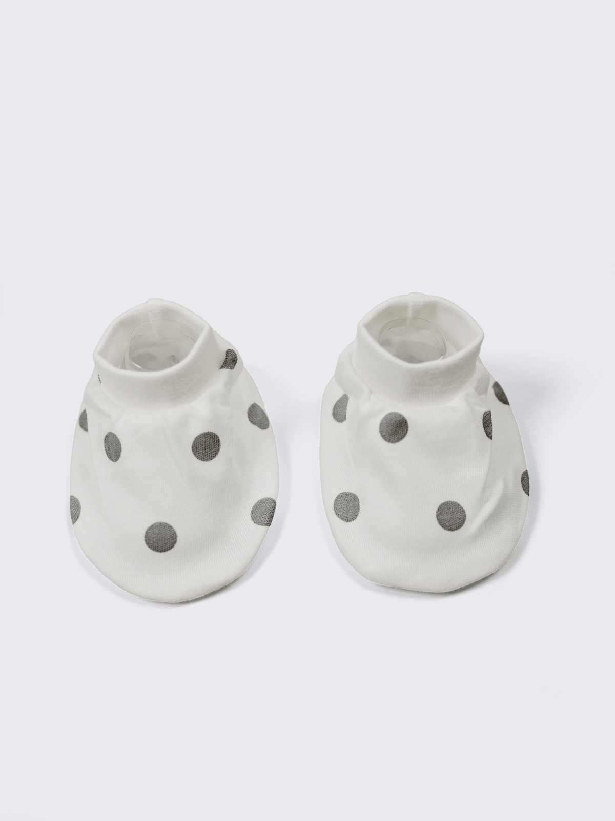 Baby Cap, Mittens & Booties Set – Grey Polka Dot