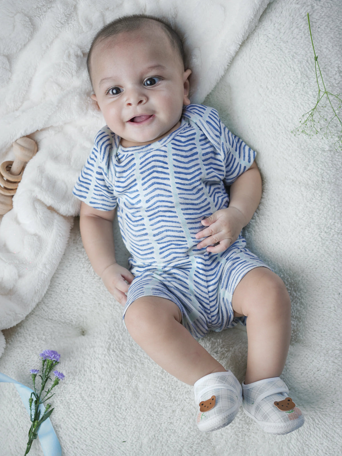 Ocean Waves Print Bodysuit & Shorts Summer Set for Baby