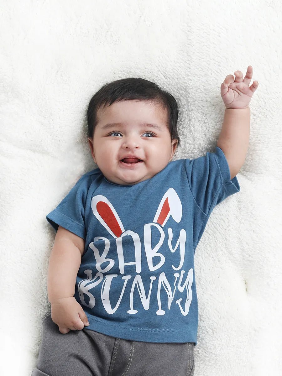 Half sleeve blue graphic tee for baby