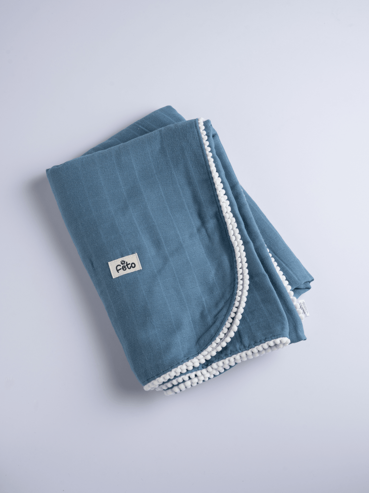 POM POM BLANKET & TOWEL